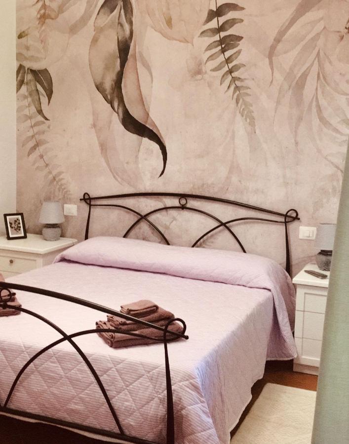 Bed and Breakfast Casale I Tigli Lucca Exterior foto
